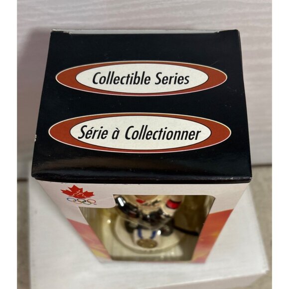 Joe Sakic Team Canada Olympic Bobble Dobble Collectible Hockey Figure 2002 - Picture 7 of 8